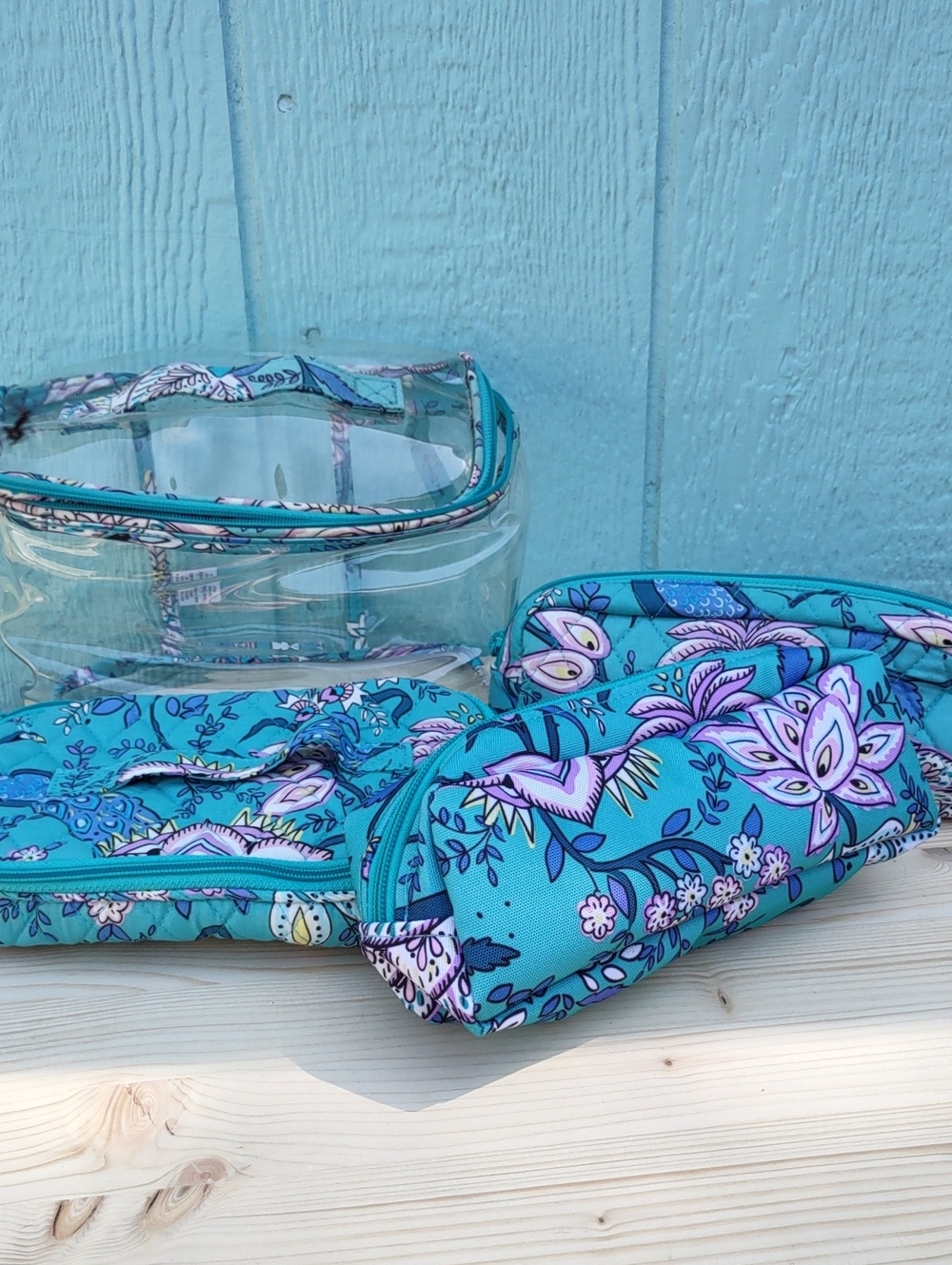 Vera Bradley Turquoise Floral Travel Cosmetic Bag Set Never Used